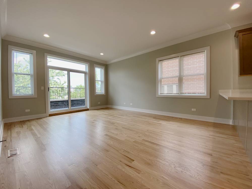 5667 W Higgins AVE #1E, Chicago, IL 60630