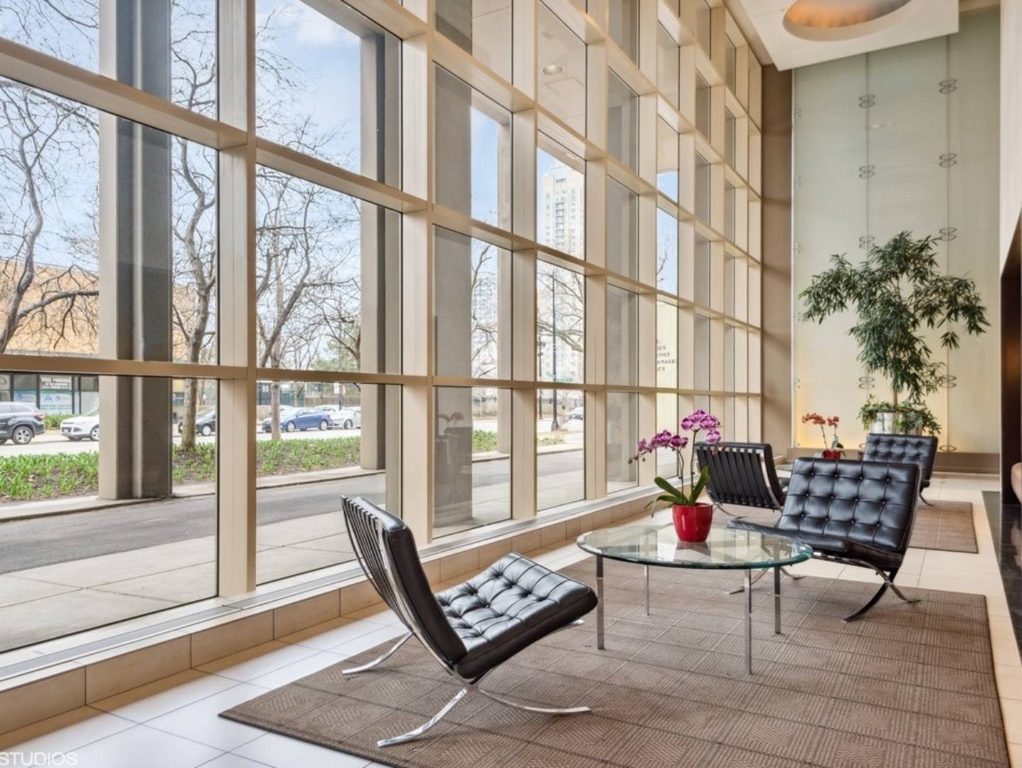 5320 N Sheridan RD #310, Chicago, IL 60640