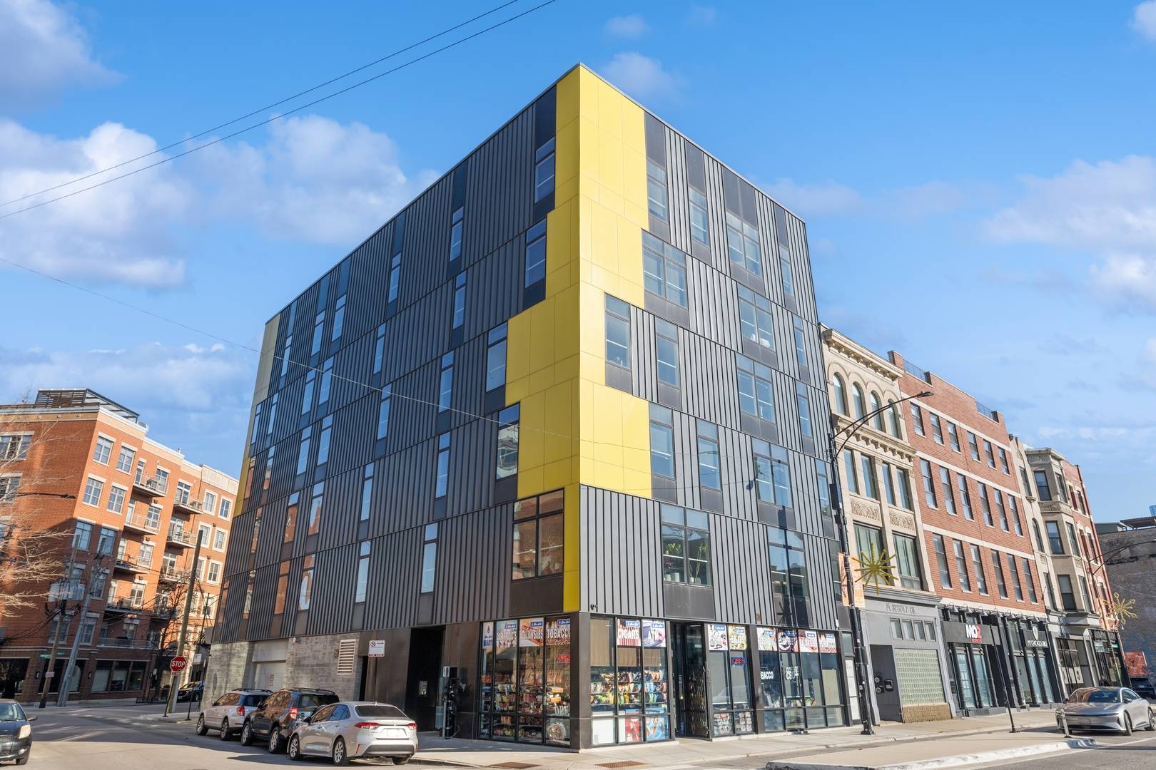 713 N Milwaukee AVE #604, Chicago, IL 60642