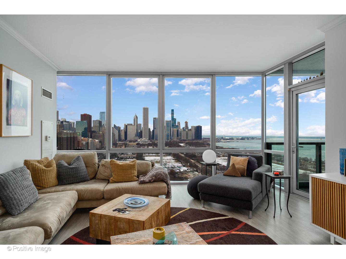 1201 S Prairie AVE #2402, Chicago, IL 60605