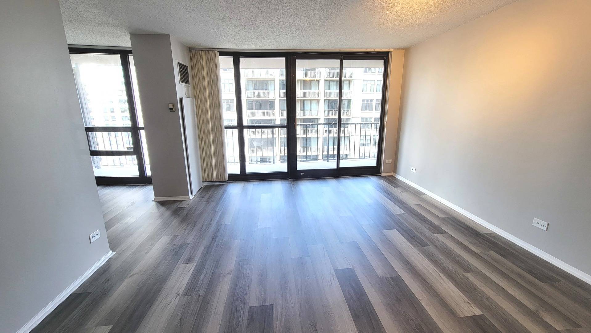 10 E Ontario ST #2406, Chicago, IL 60611