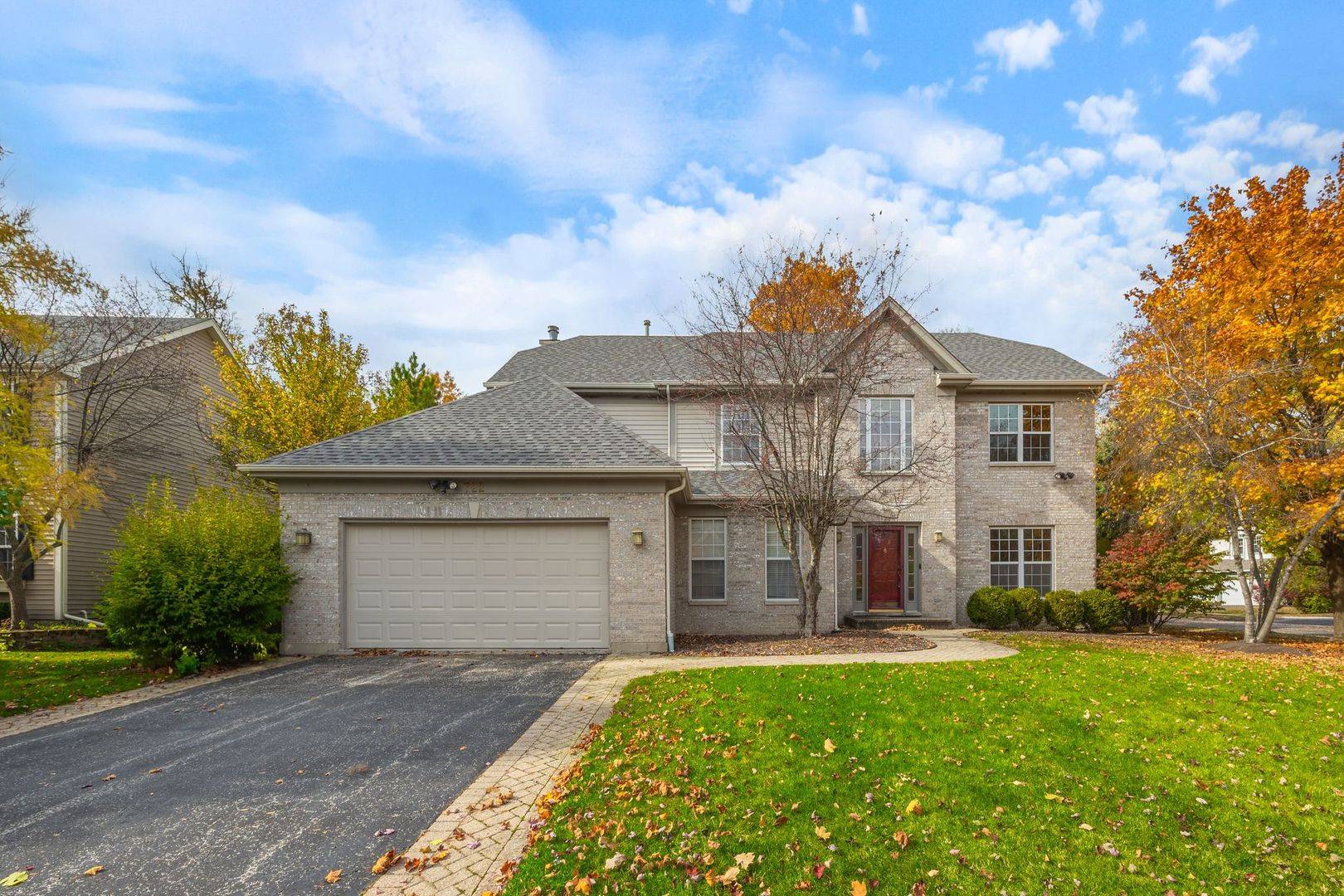 722 Aster DR, Gurnee, IL 60031