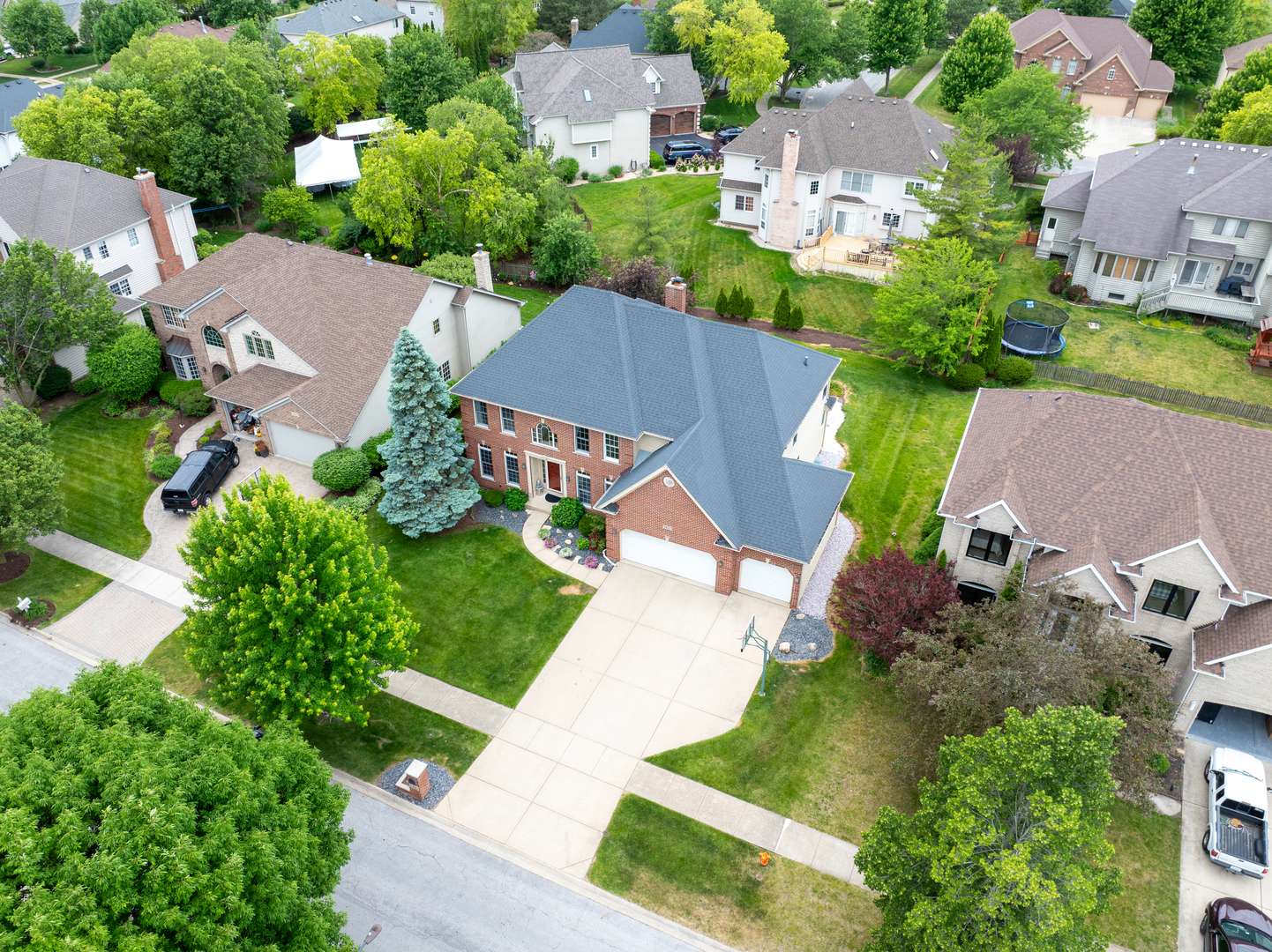 3423 Goldfinch DR, Naperville, IL 60564