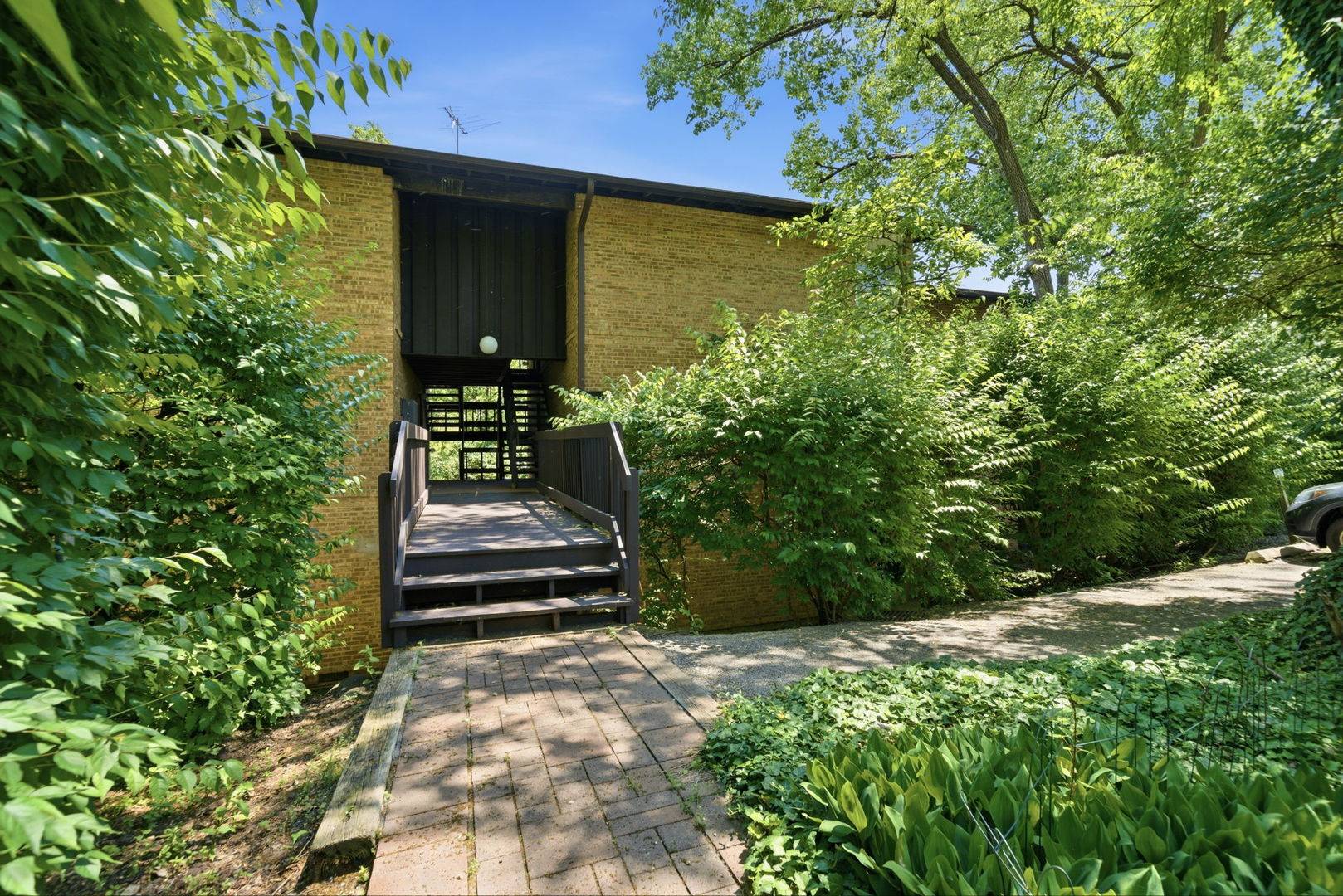 5517 E Lake DR #91-E, Lisle, IL 60532