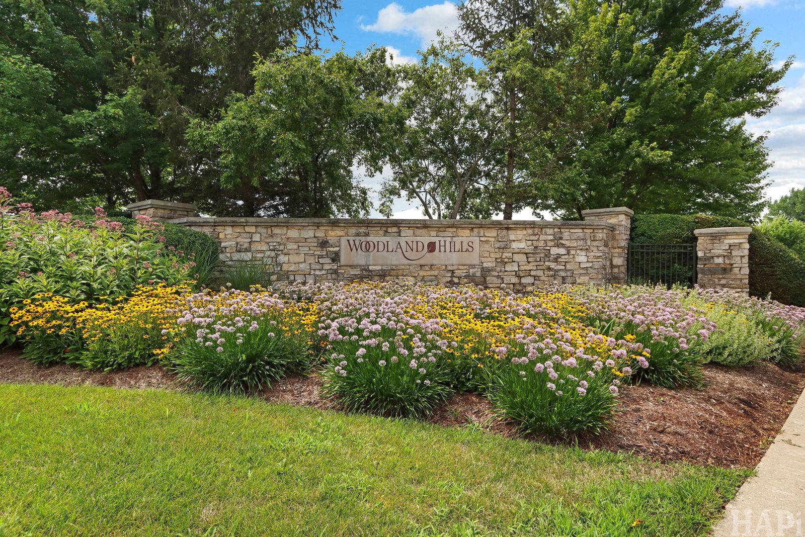 6605 Woodland Hills DR, Lakewood, IL 60014