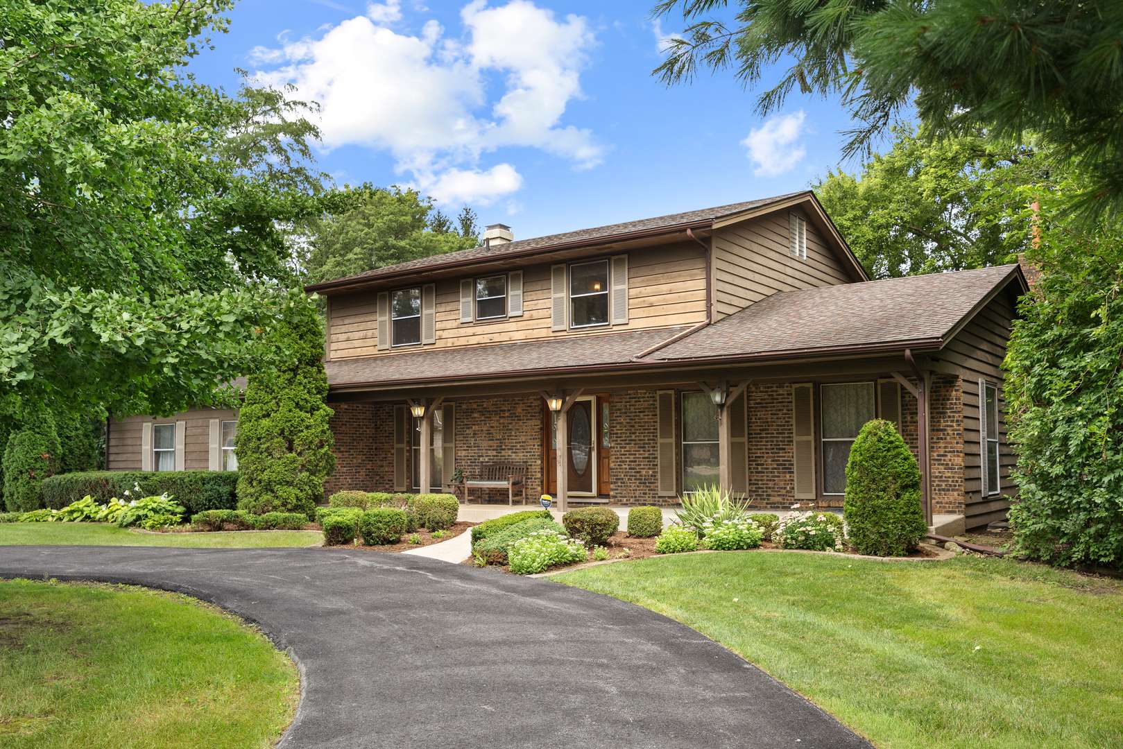 1150 Anne CT, Sleepy Hollow, IL 60118
