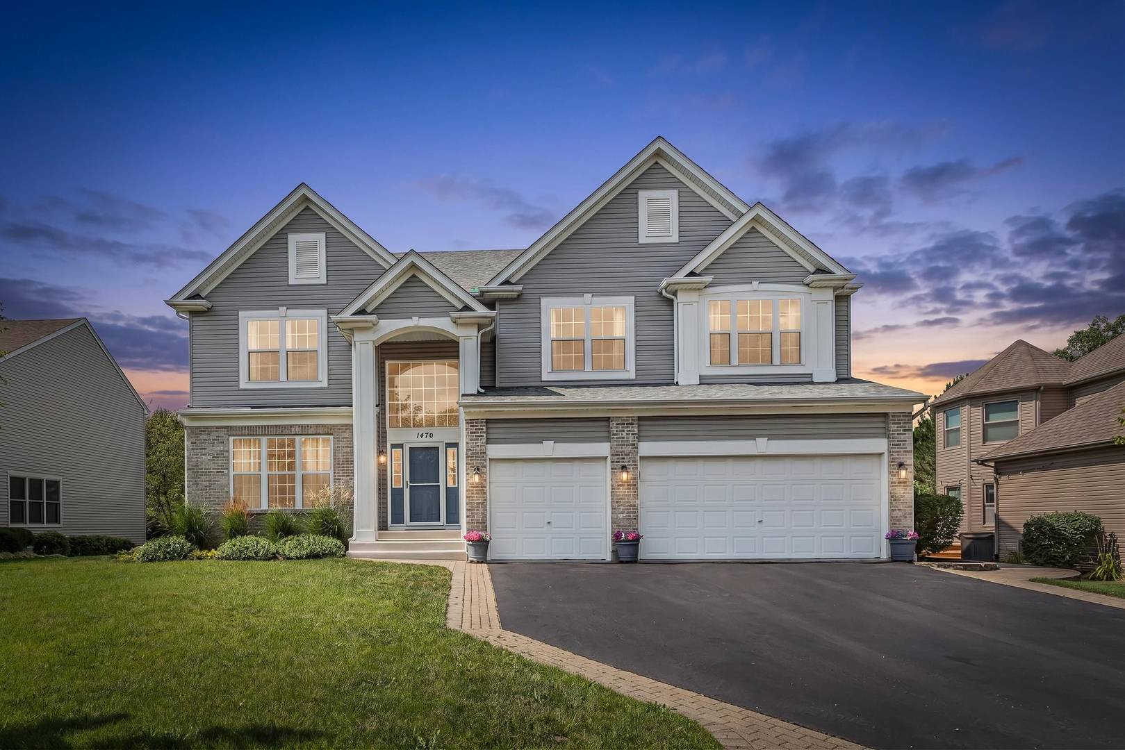 1470 Boulder Bluff LN, Algonquin, IL 60102