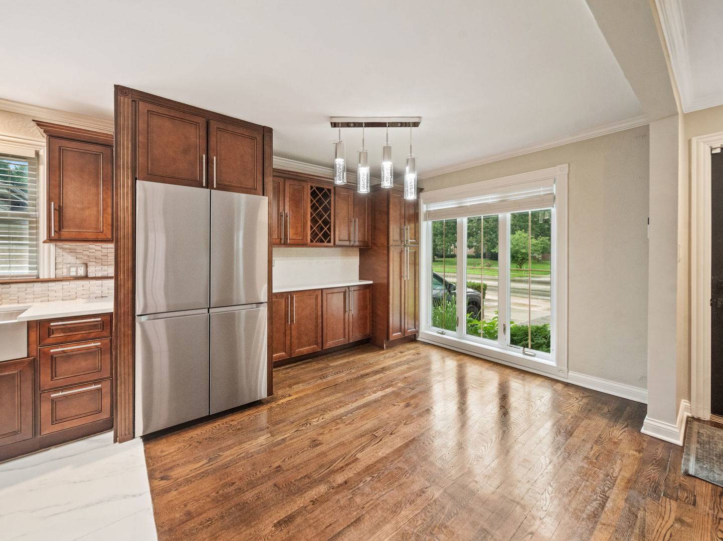 1508 Potter RD, Park Ridge, IL 60068