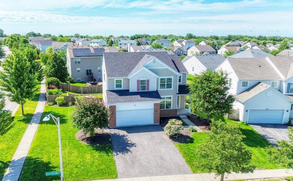 1515 Elysium DR, Minooka, IL 60447
