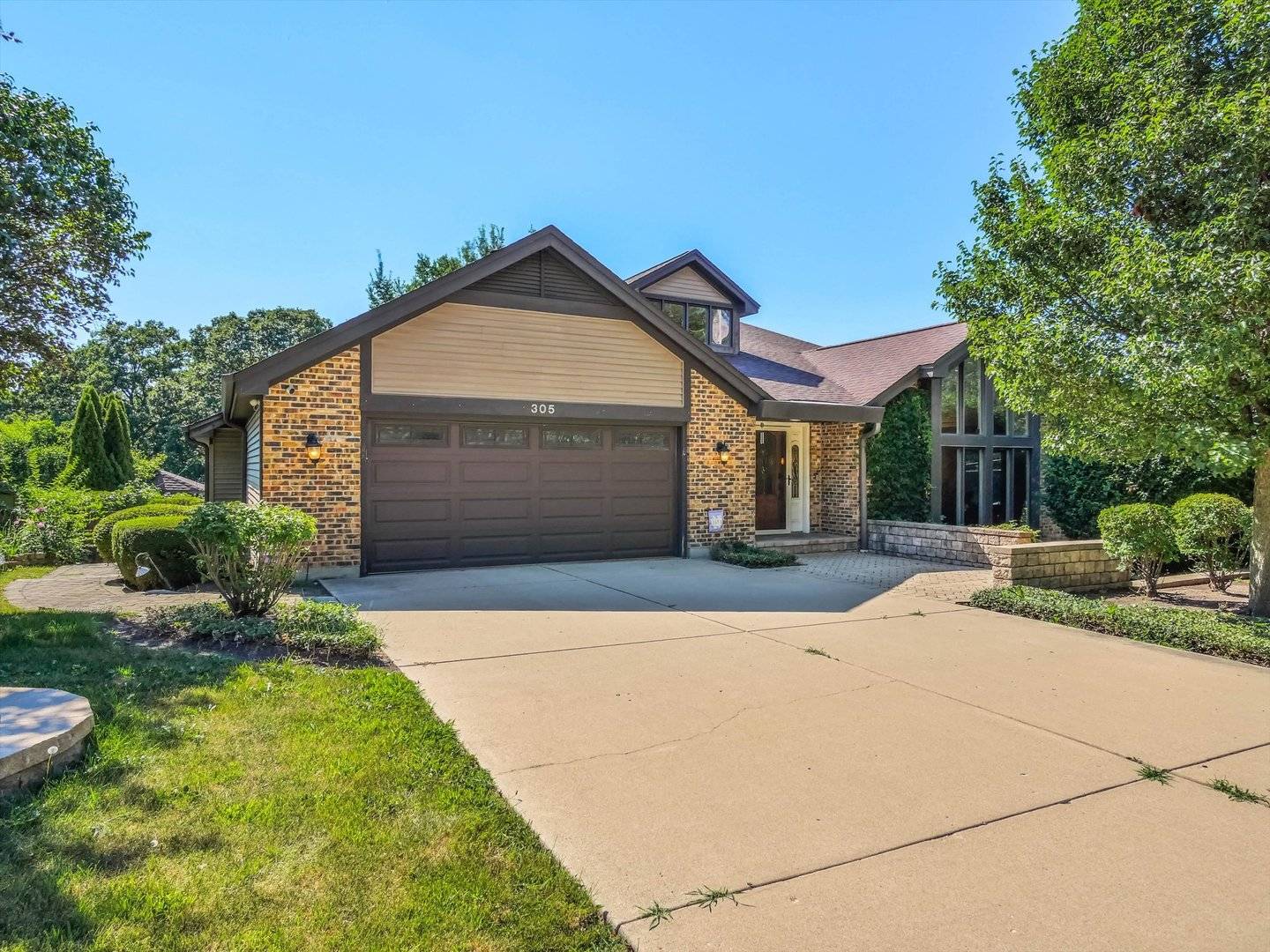 305 N Dale AVE, Mchenry, IL 60050