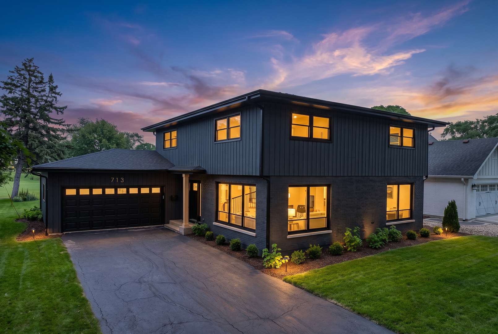 713 Burning Tree LN, Naperville, IL 60563