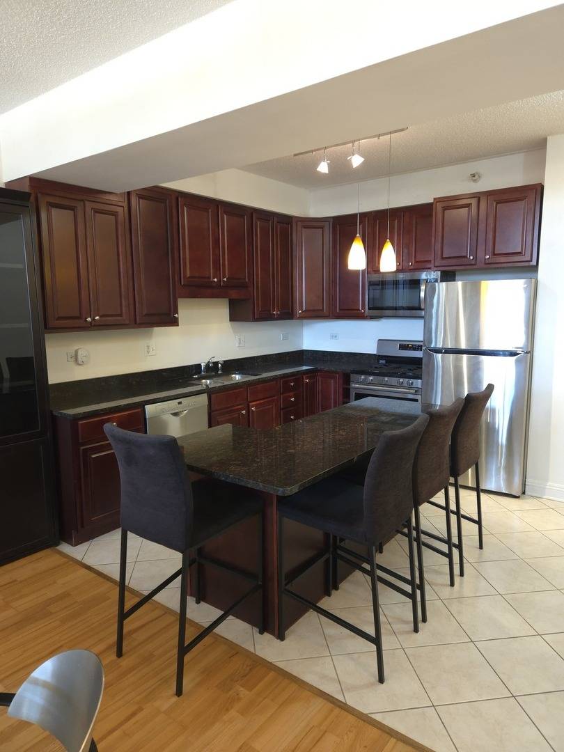 4330 N Neva AVE #305, Norridge, IL 60706