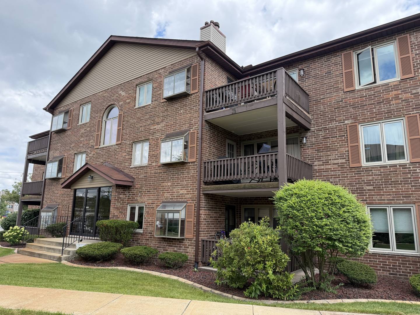17242 RIDGELAND AVE #1N, Tinley Park, IL 60477