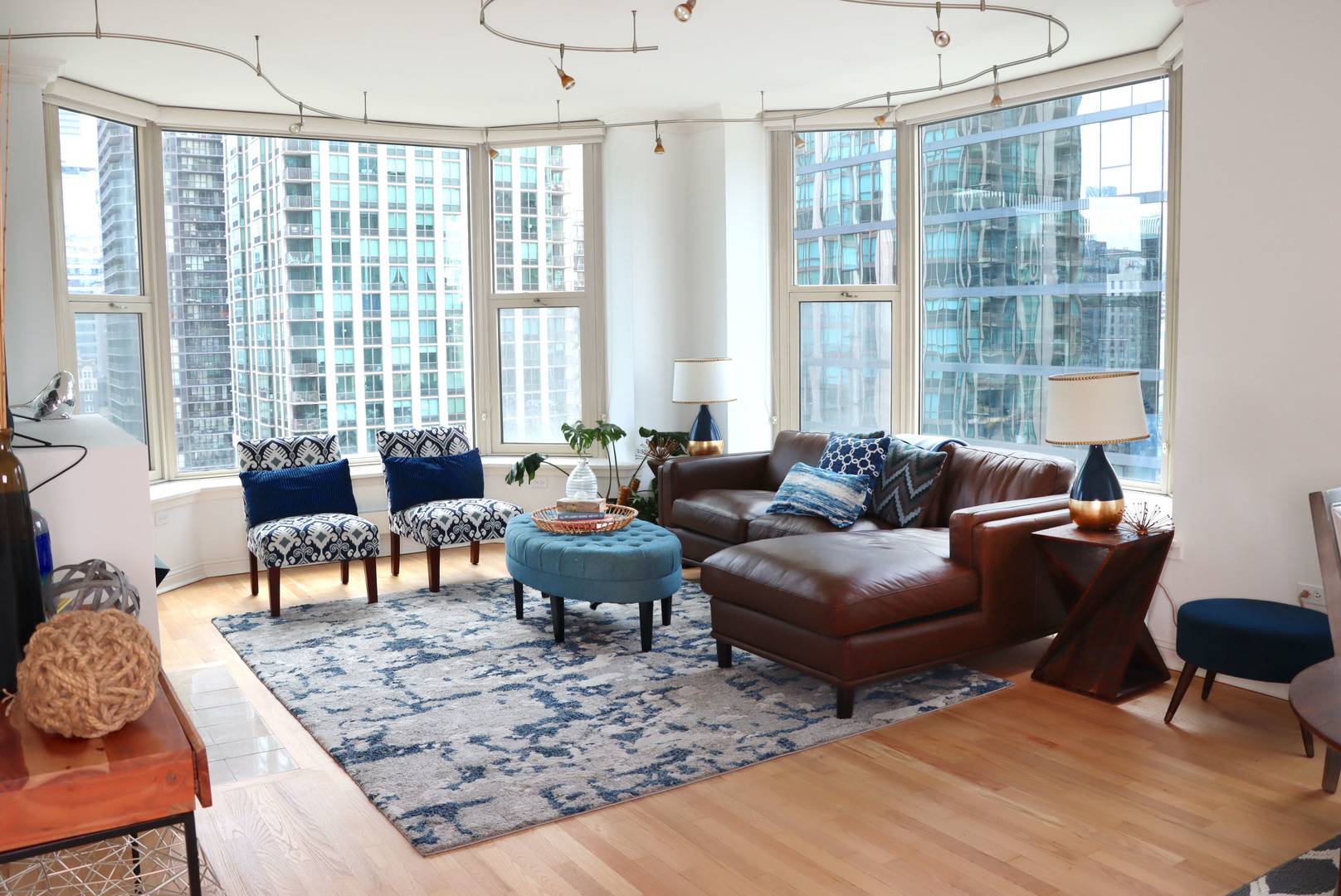 25 E Superior ST #1801, Chicago, IL 60611