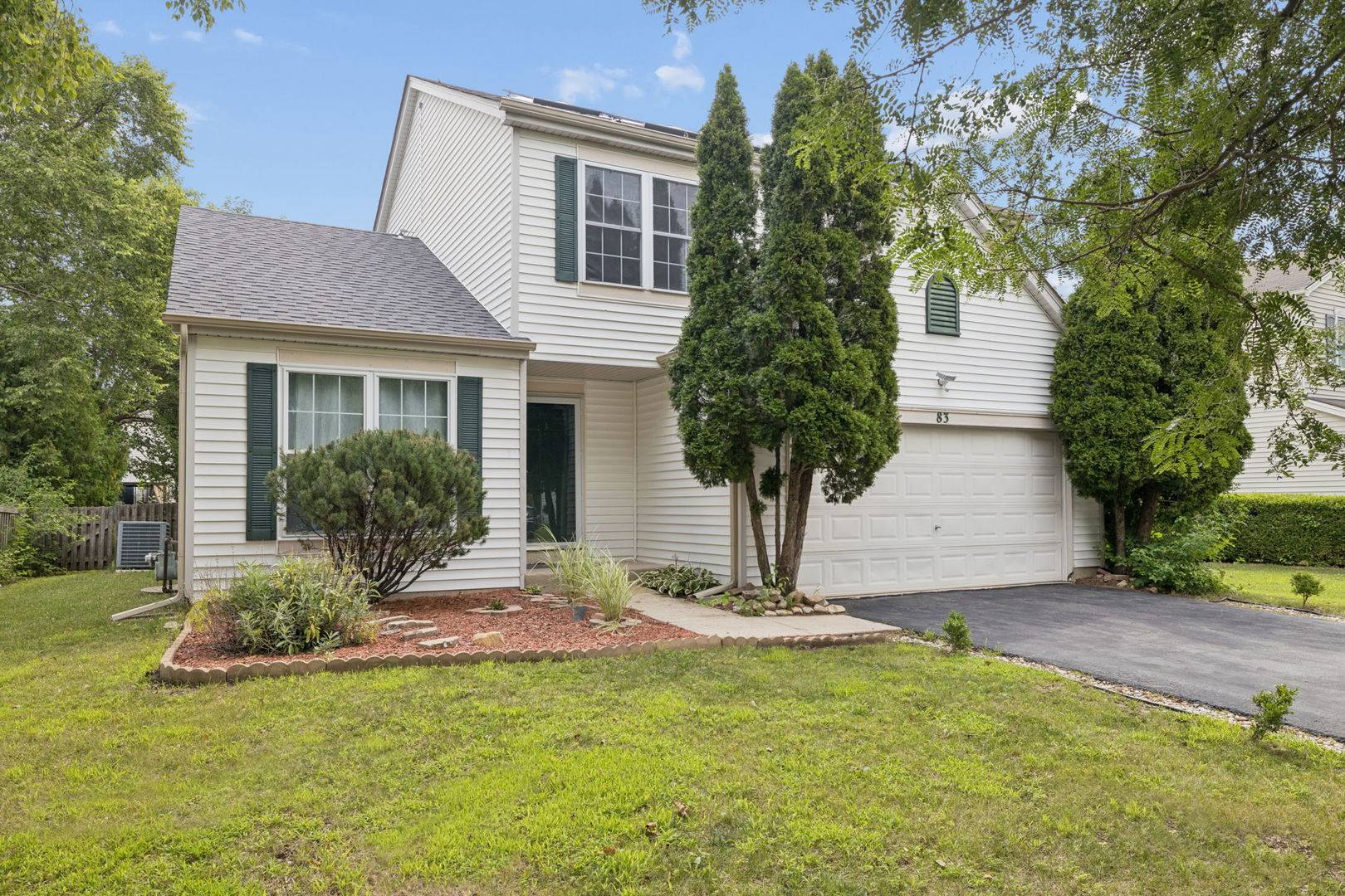 83 CANTERBURY TRL, Romeoville, IL 60446