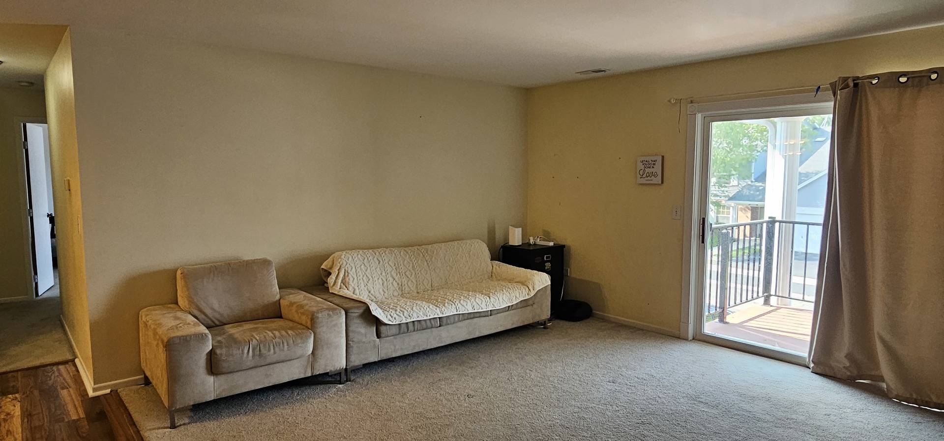 893 Golf Course RD #8, Crystal Lake, IL 60014