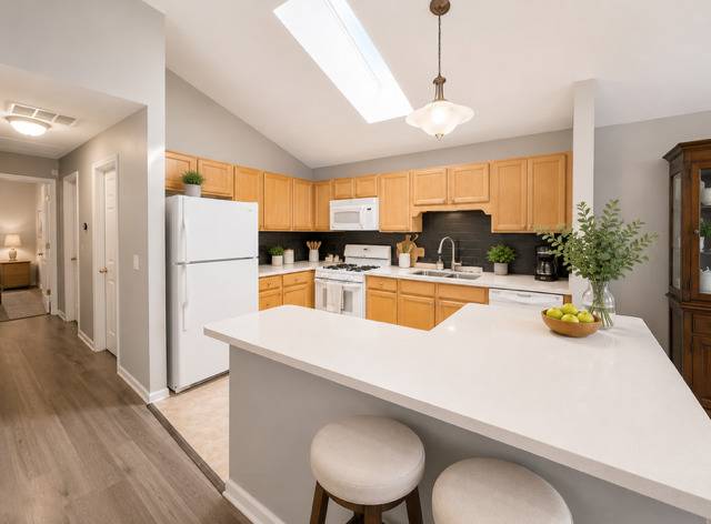 634 LE PARC CIR #634, Buffalo Grove, IL 60089