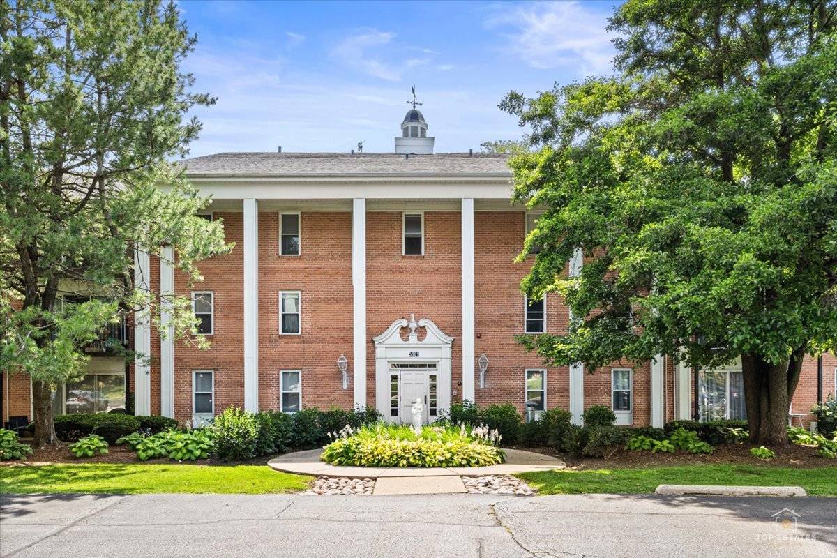 5101 Carriageway DR #205, Rolling Meadows, IL 60008