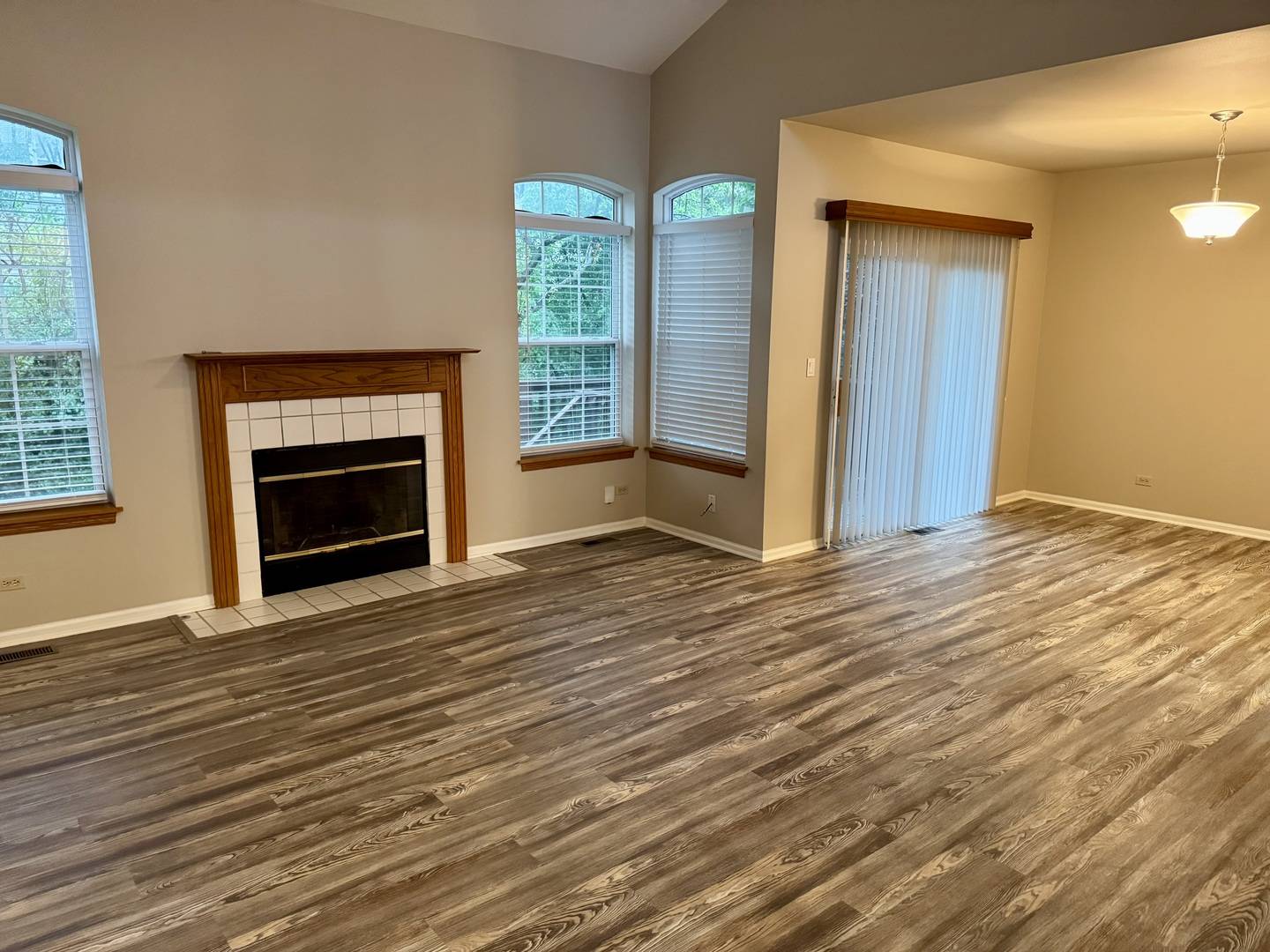 13361 W Heiden CIR, Lake Bluff, IL 60044