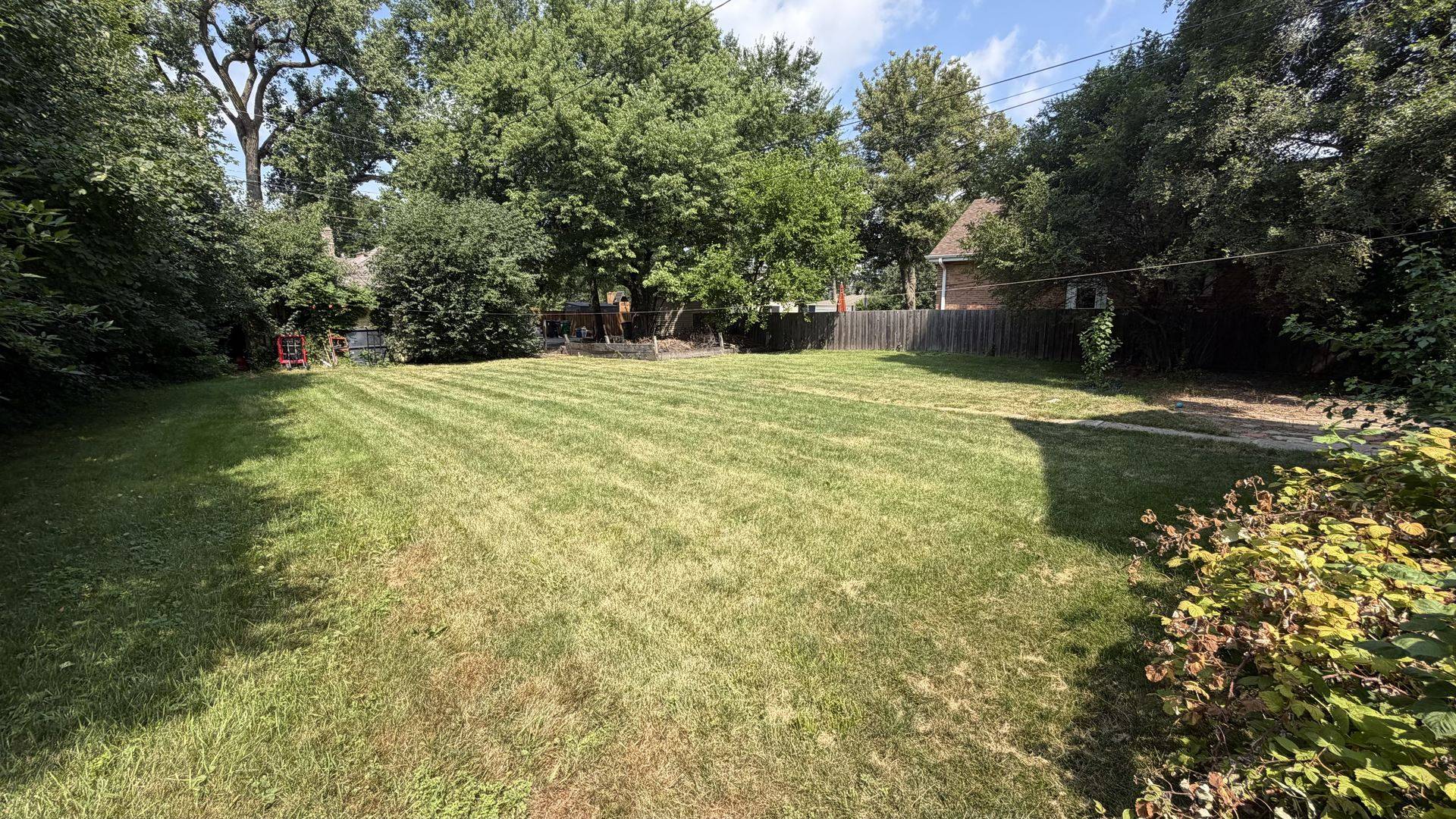 824 S CLIFTON AVE, Park Ridge, IL 60068