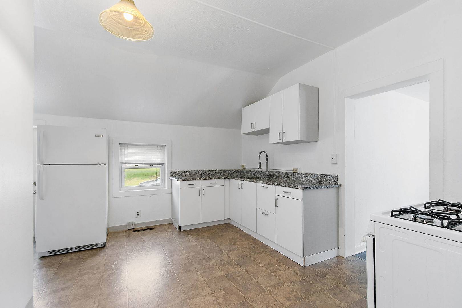 2103 Main Street RD #A, Spring Grove, IL 60081