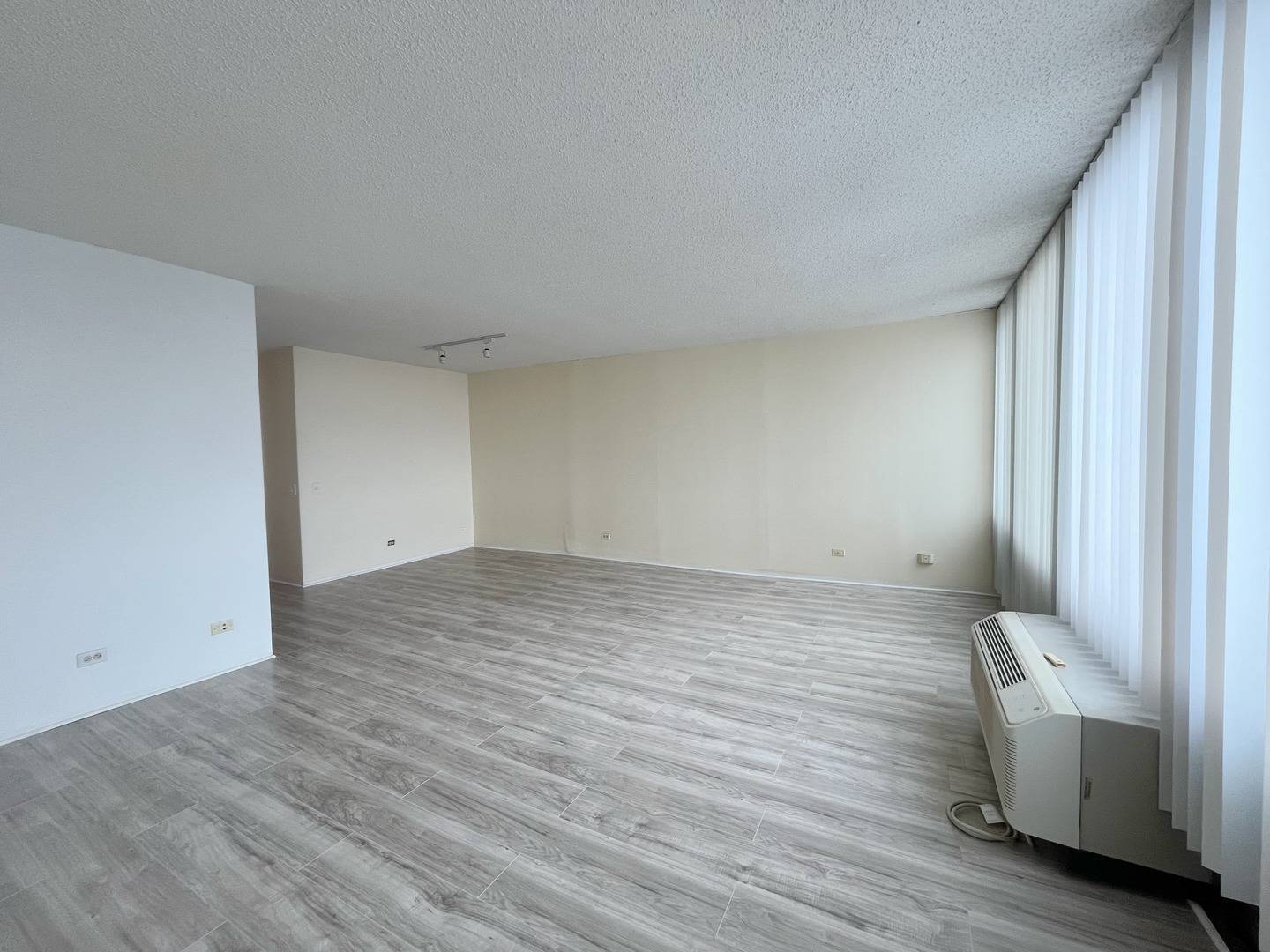 5320 N Sheridan RD #2110, Chicago, IL 60640