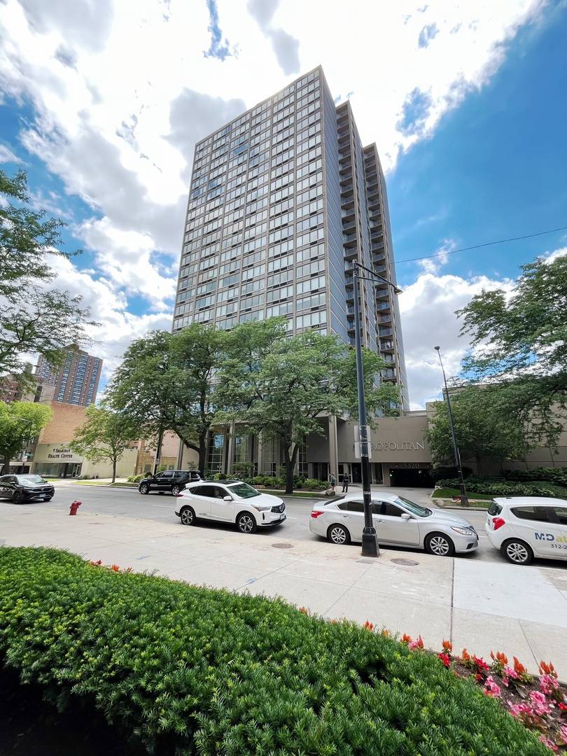 5320 N Sheridan RD #2110, Chicago, IL 60640