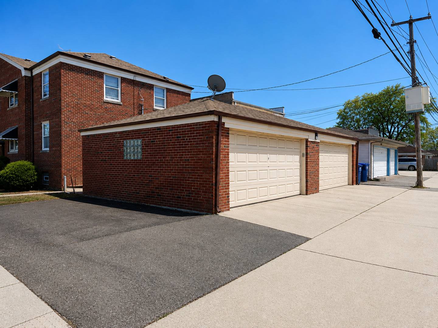 1106 Alima TER, La Grange Park, IL 60526