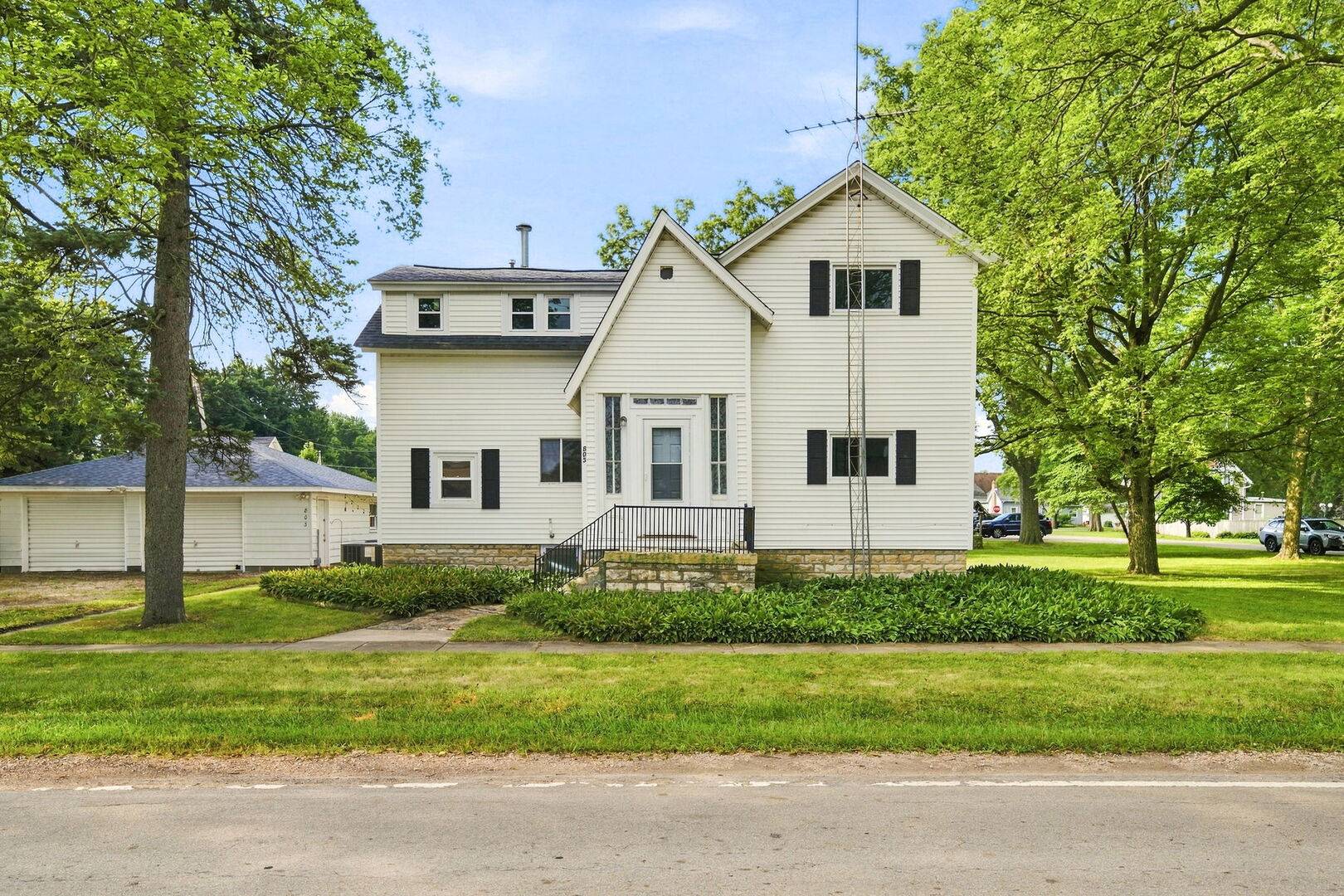 803 North ST, Mazon, IL 60444