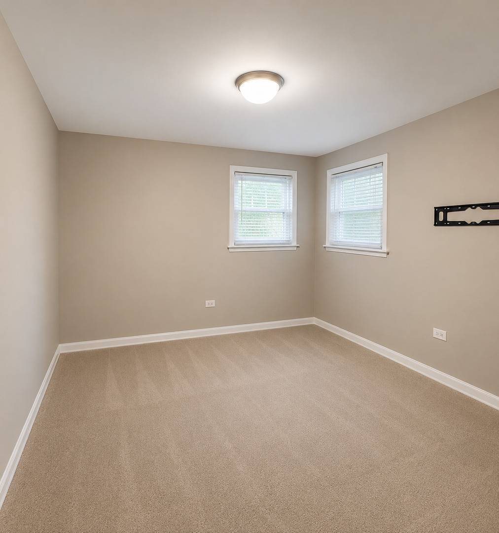 4628 N Sayre AVE, Harwood Heights, IL 60706