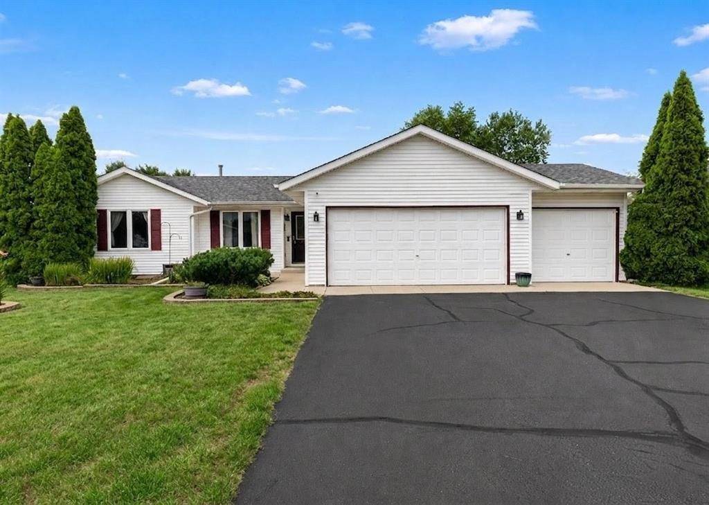 651 Purple Sage DR, Roscoe, IL 61073