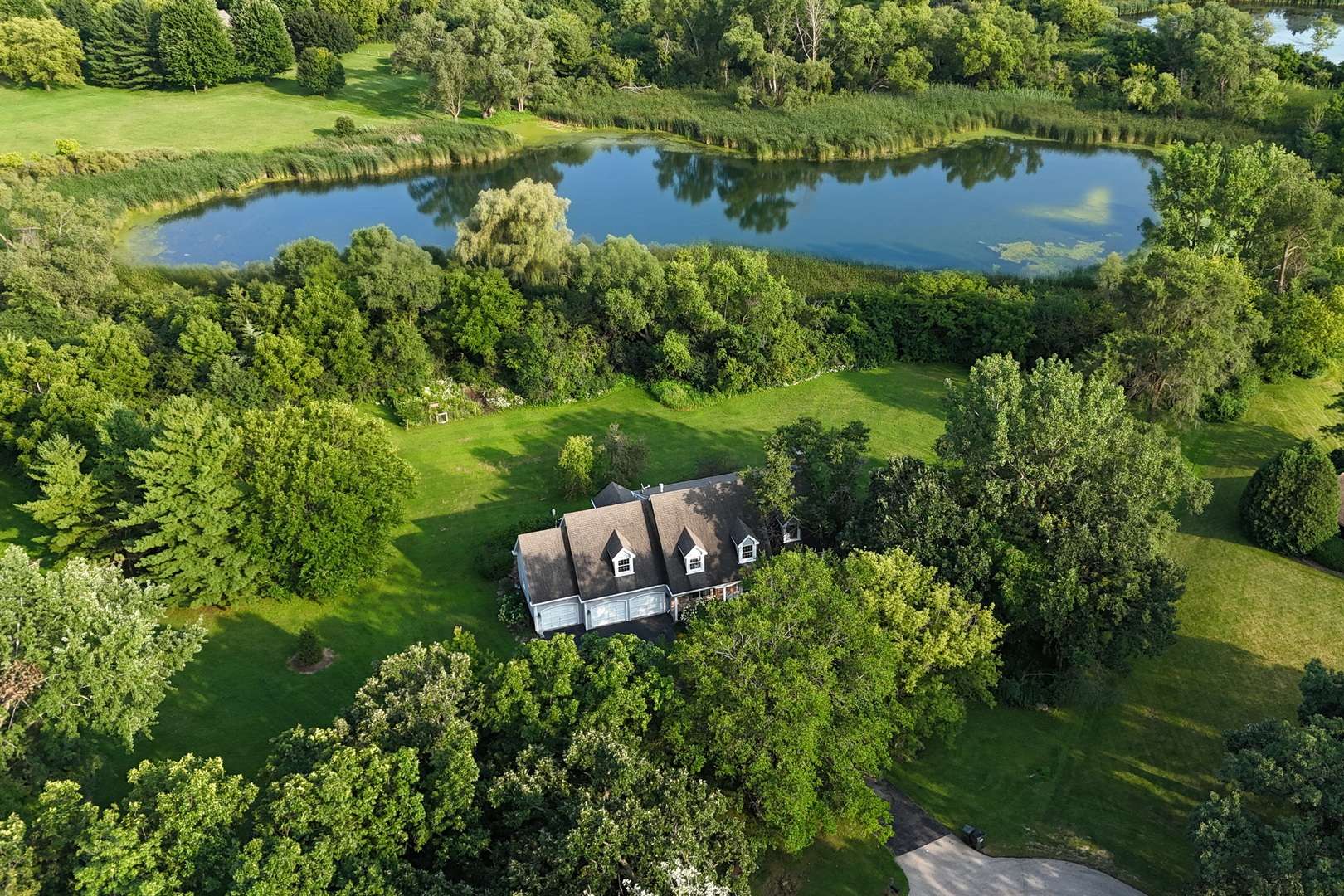 26425 N Pheasant RUN, Mundelein, IL 60060