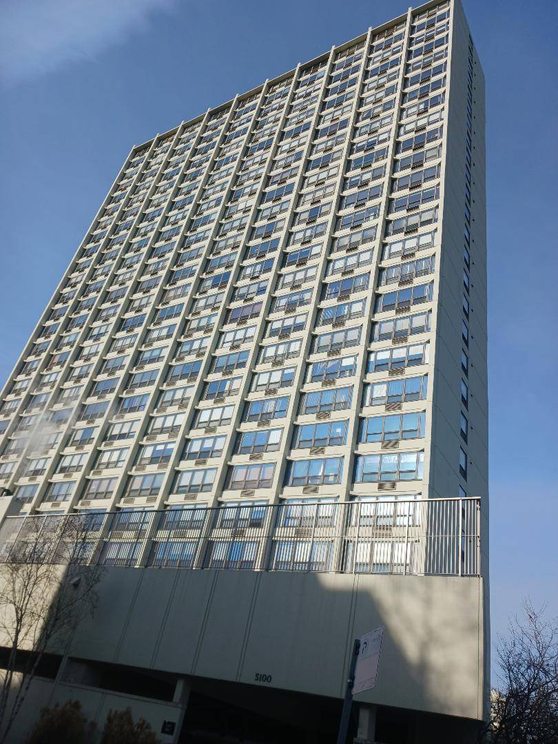 5100 N Marine DR #3H, Chicago, IL 60640