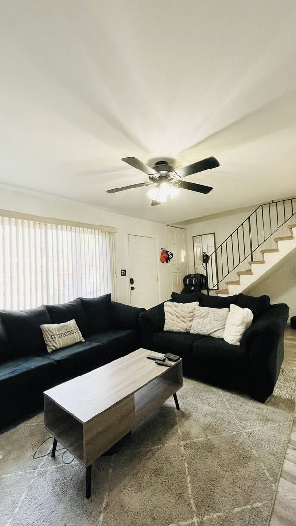 2223 Windsor LN, Country Club Hills, IL 60478