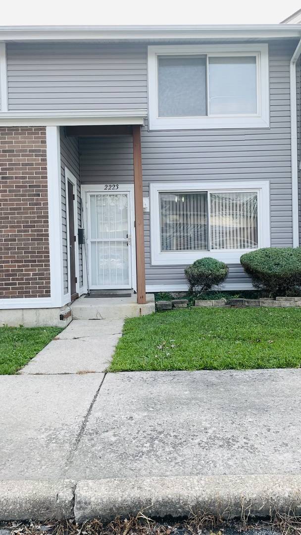 2223 Windsor LN, Country Club Hills, IL 60478