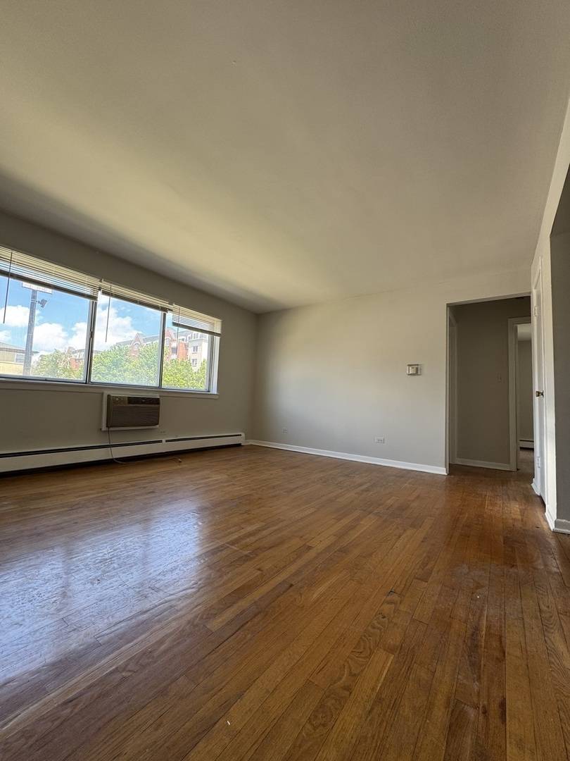 4752 N Olcott AVE #1A, Harwood Heights, IL 60706