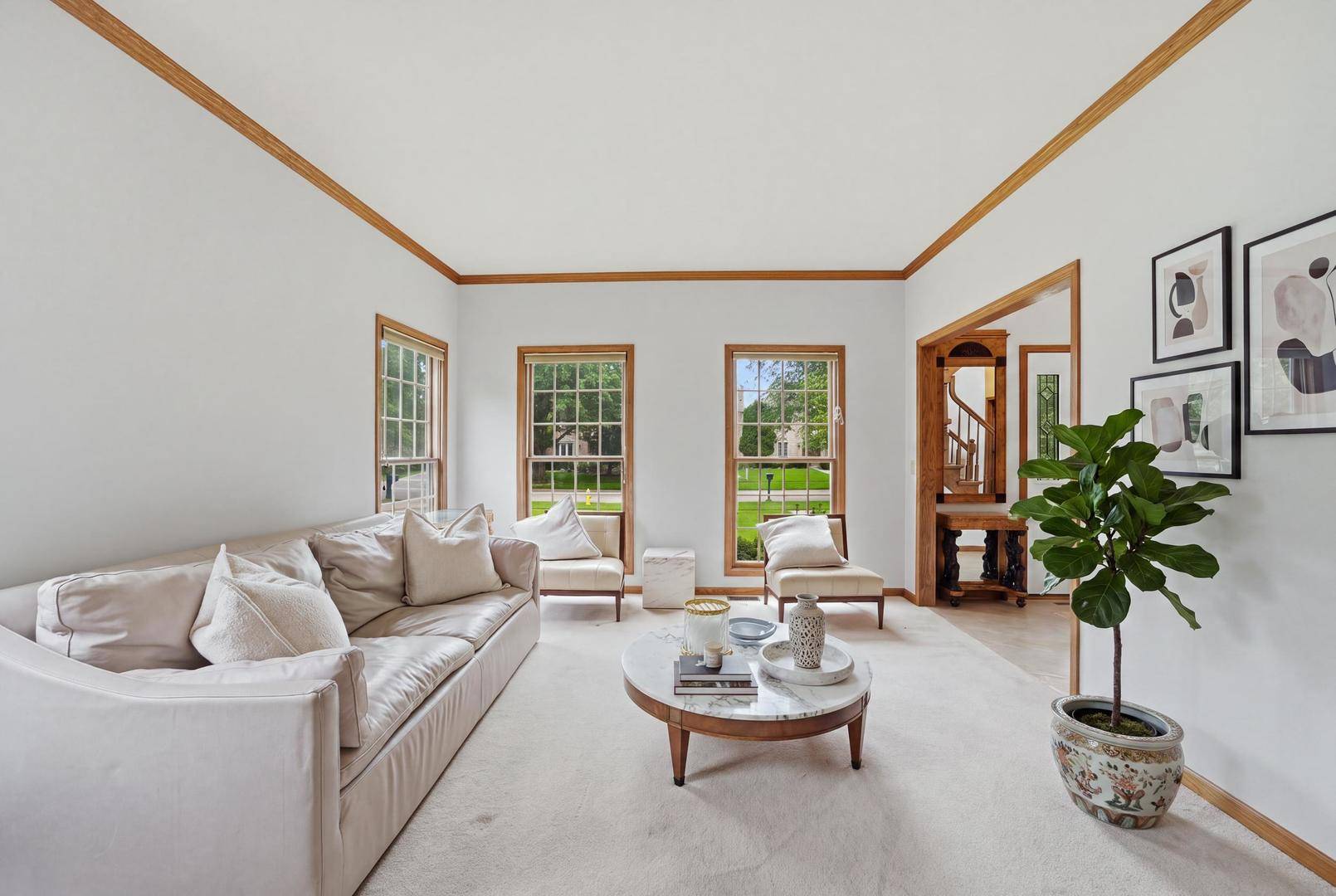 801 Fieldale LN, Grayslake, IL 60030