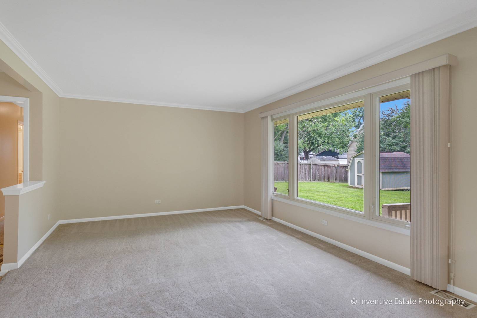825 Oxford ST, Downers Grove, IL 60516