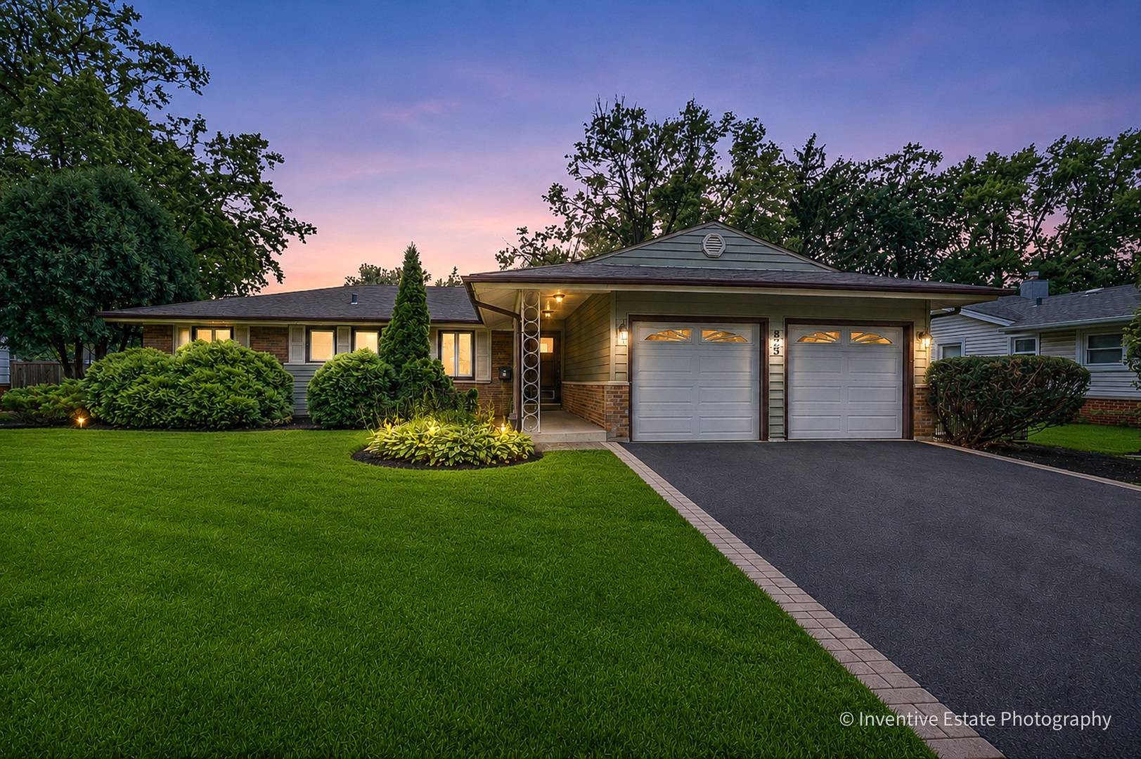 825 Oxford ST, Downers Grove, IL 60516
