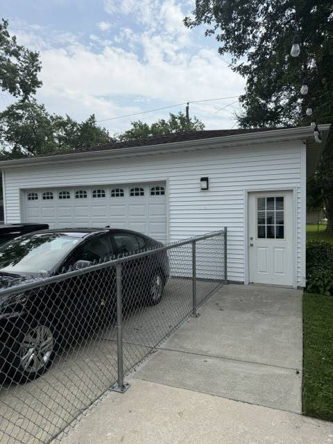 524 Gordon DR, Crete, IL 60417