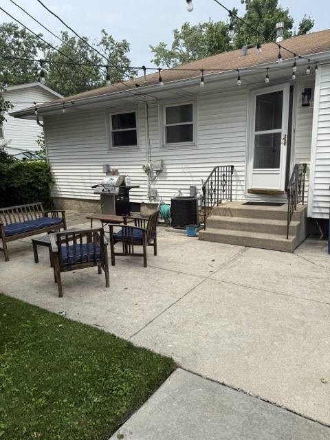 524 Gordon DR, Crete, IL 60417