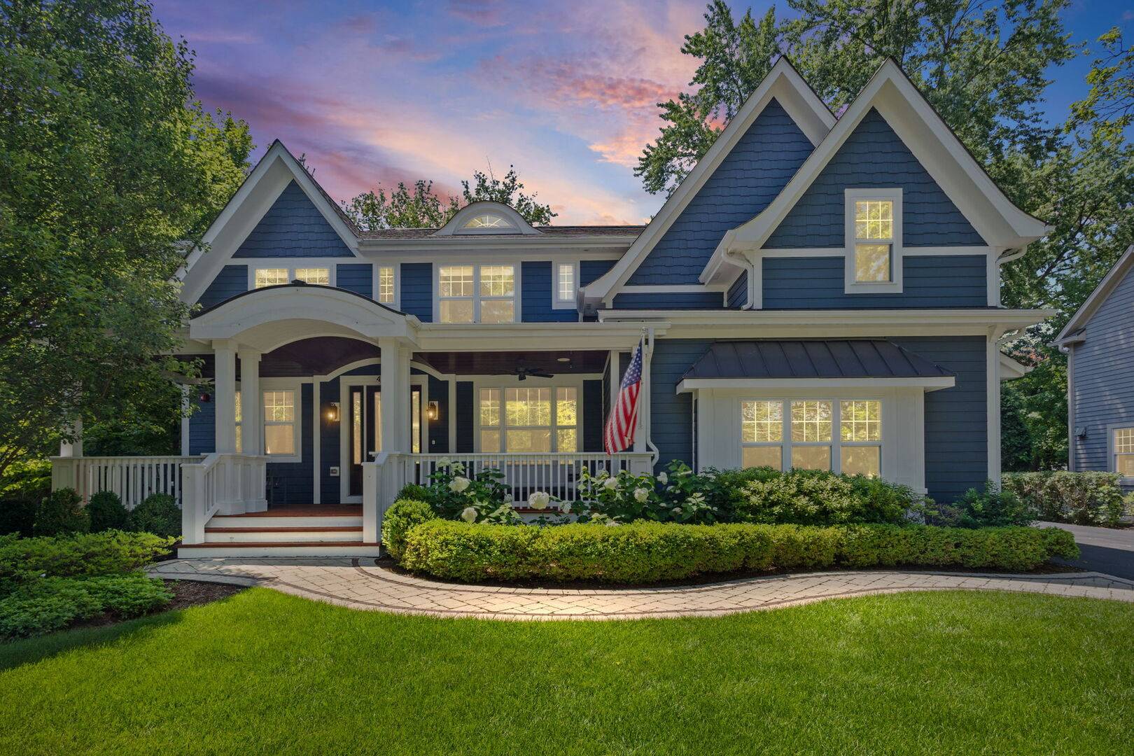 407 Lake ST, Libertyville, IL 60048