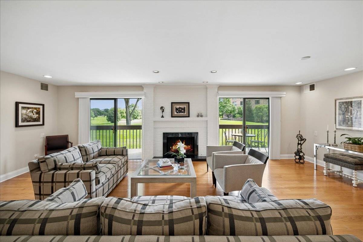 1771 Mission Hills RD #115, Northbrook, IL 60062