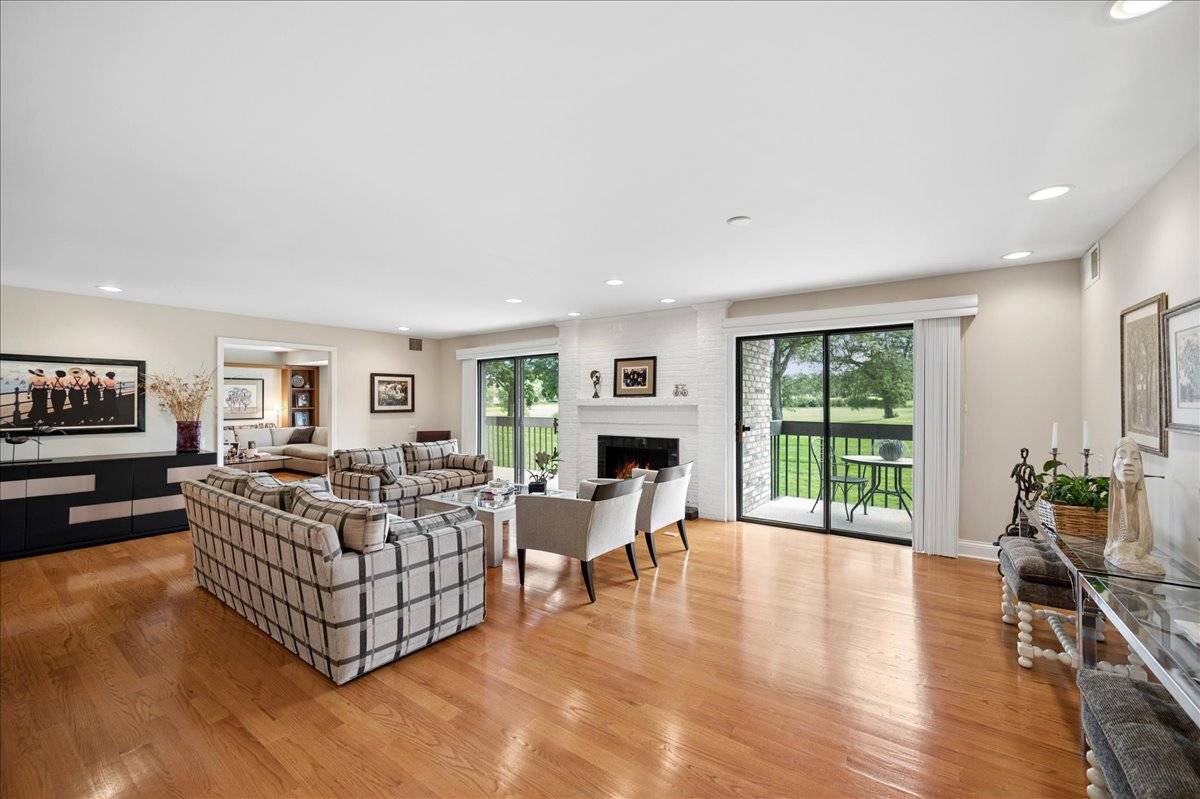 1771 Mission Hills RD #115, Northbrook, IL 60062