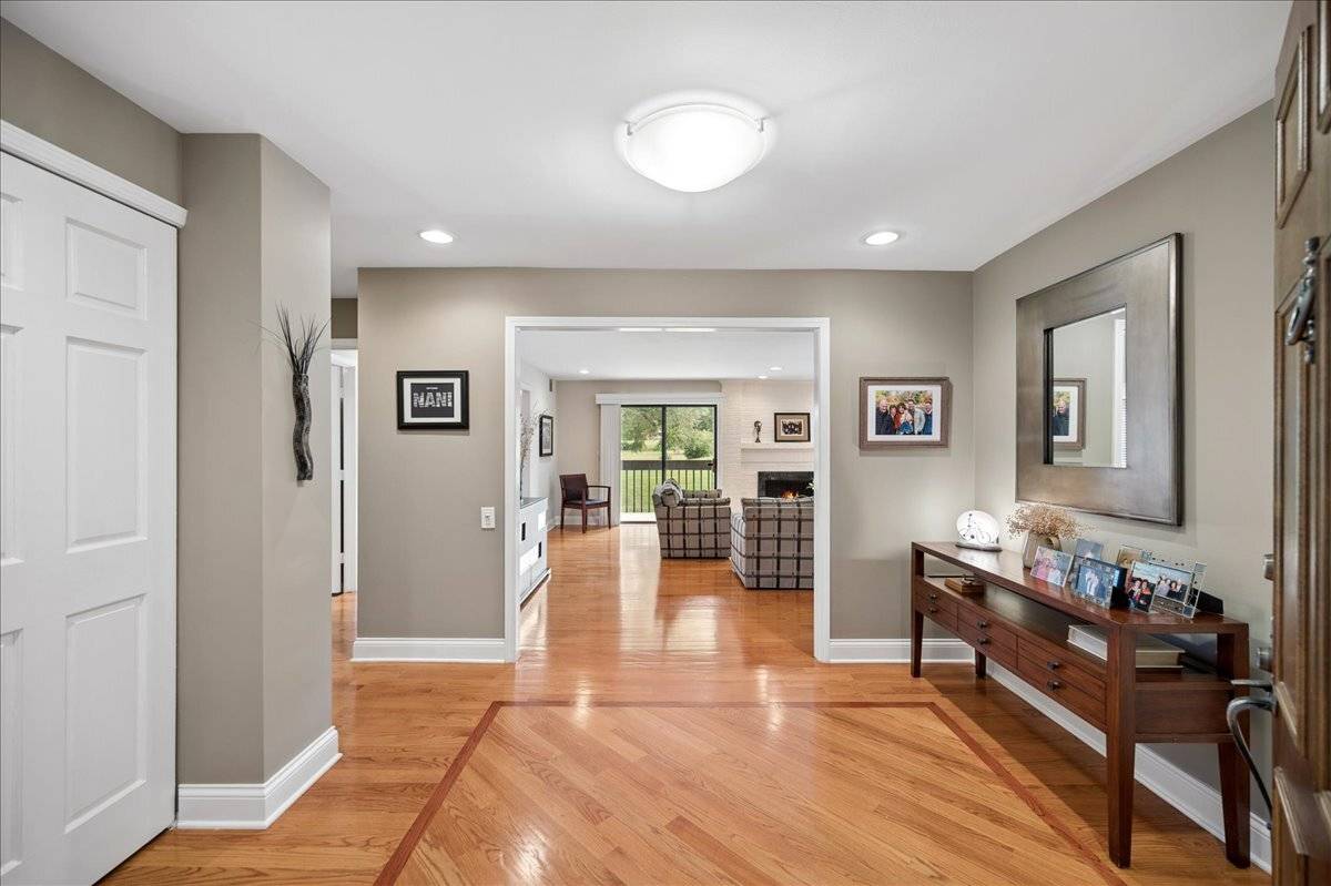 1771 Mission Hills RD #115, Northbrook, IL 60062