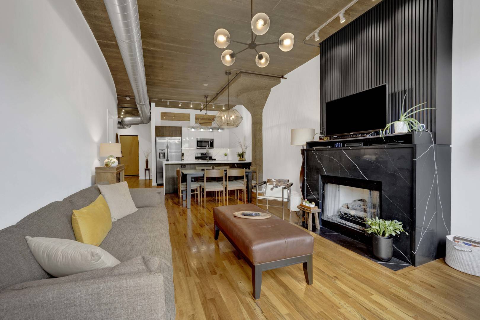 1151 W 15th ST #237, Chicago, IL 60608