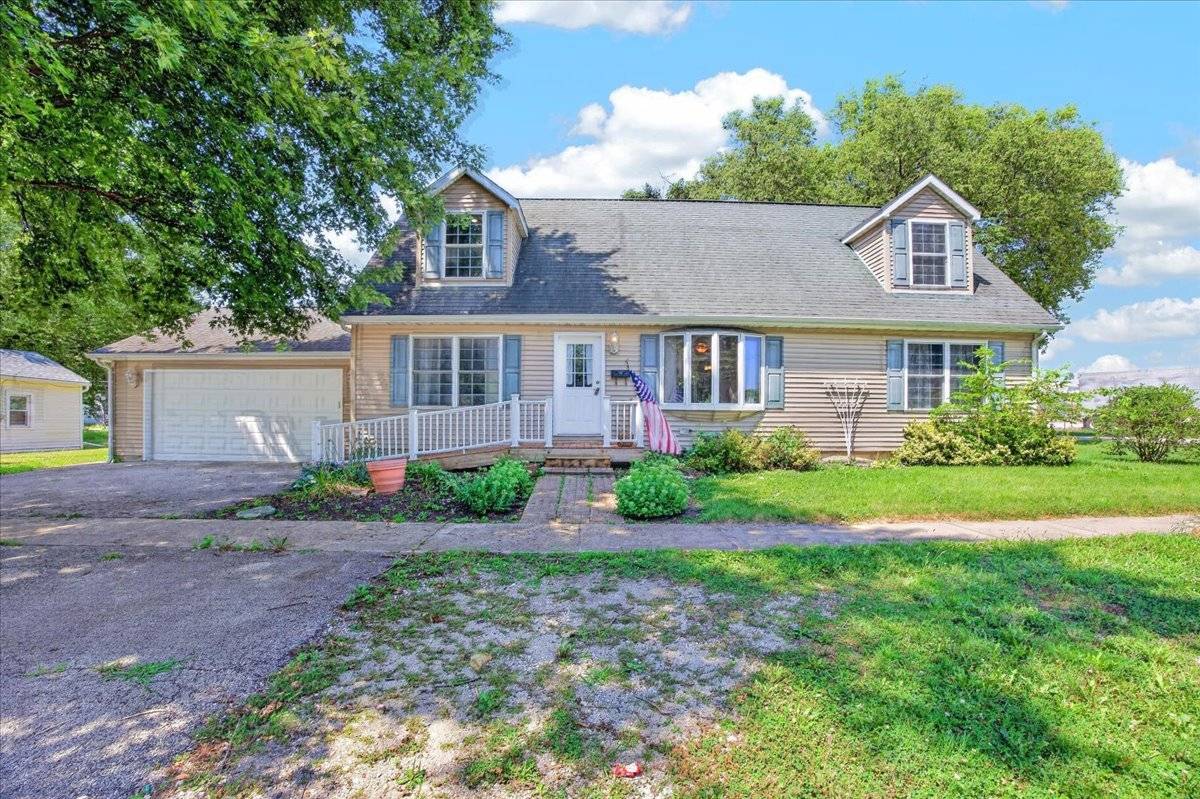 419 Center ST, Mazon, IL 60444
