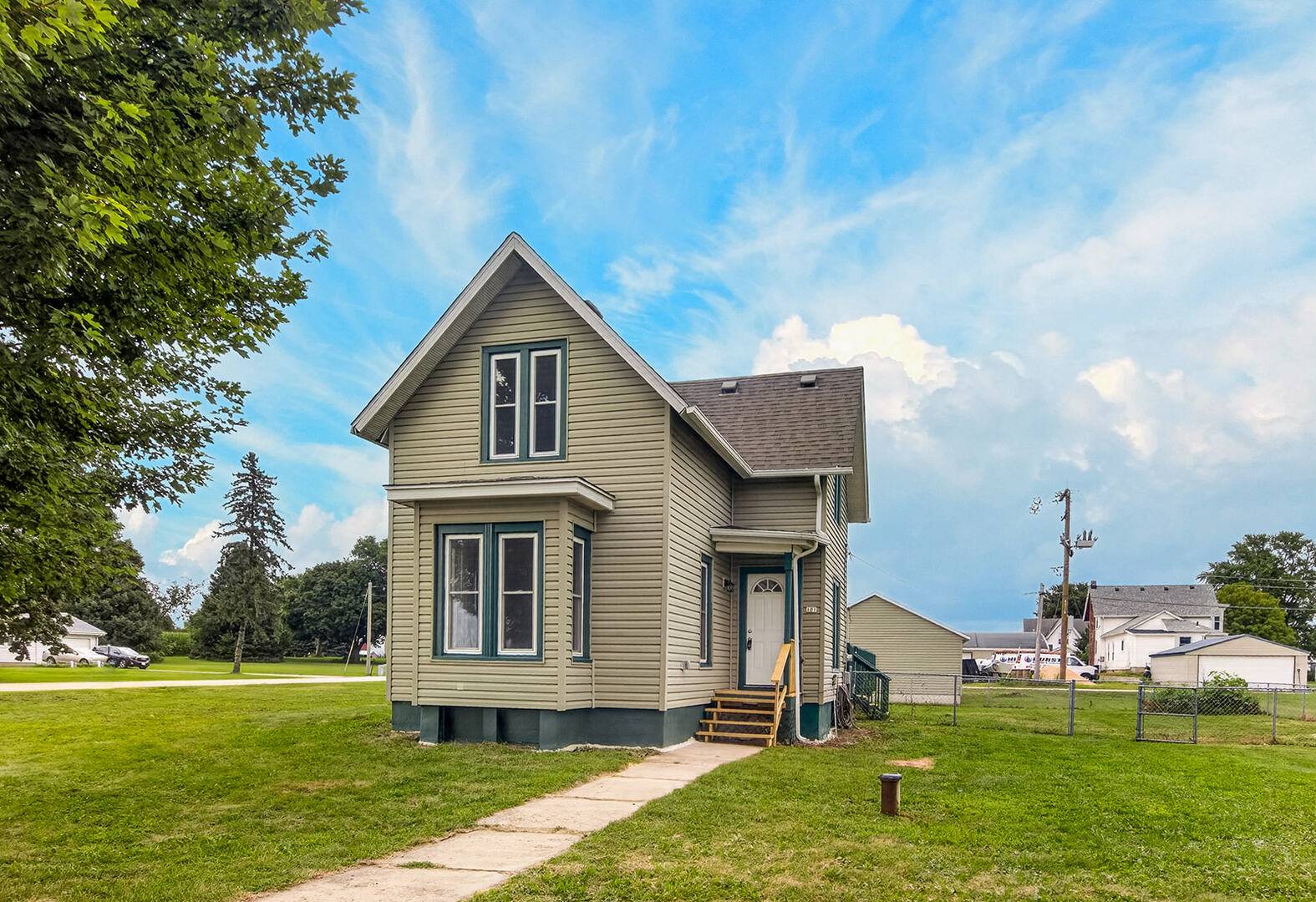 101 West ST, Monroe Center, IL 61052