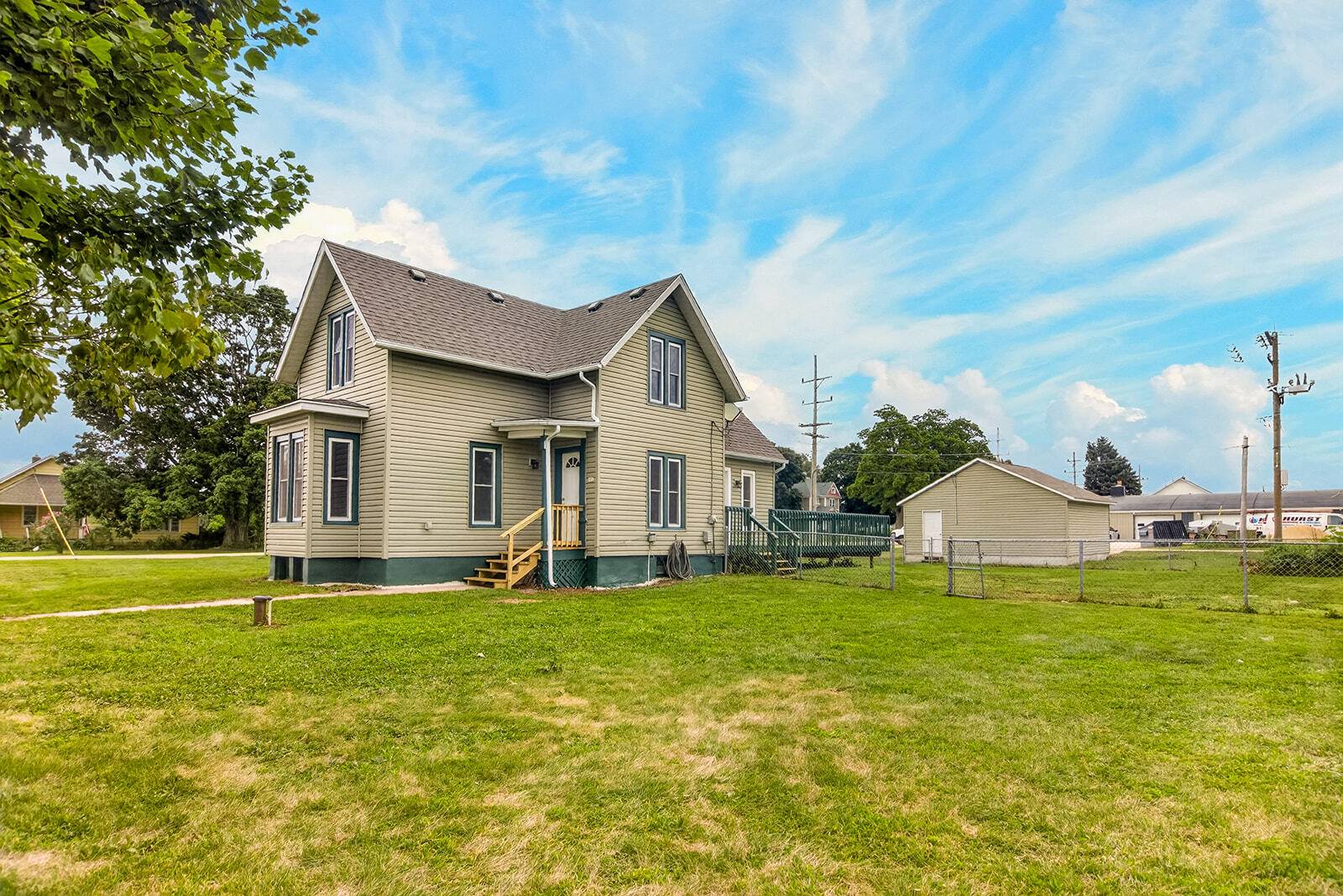 101 West ST, Monroe Center, IL 61052