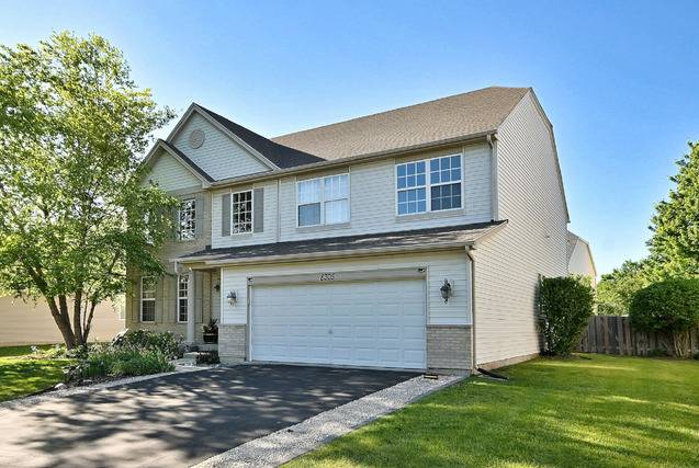 8305 Waterbury DR, Joliet, IL 60431